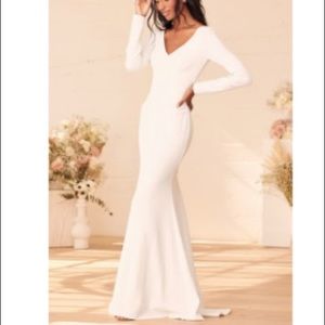 Lulu - Feeling of Forever White Long Sleeve Mermaid Maxi Dress - NWT